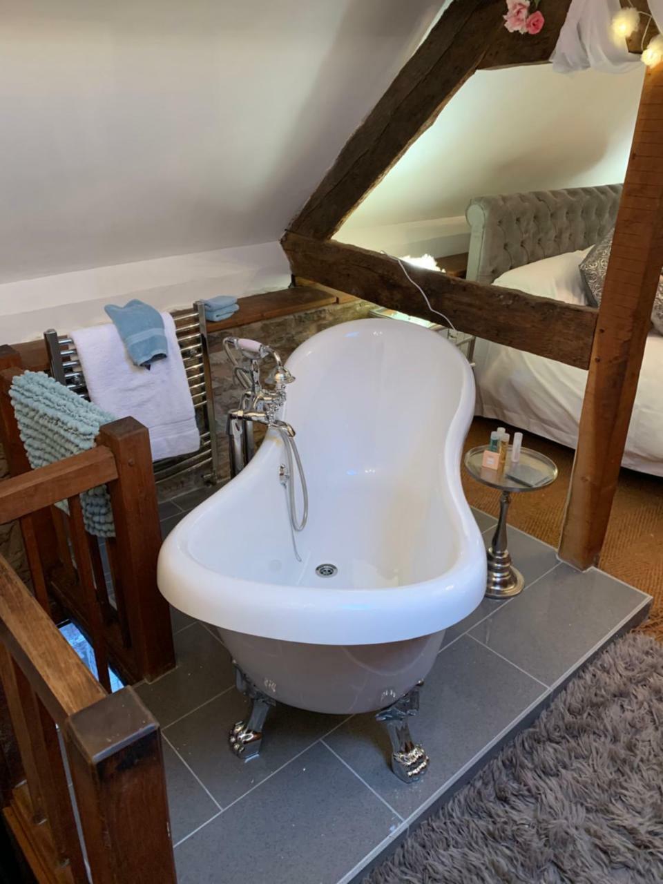 The Griffin Cottage Ludlow Esterno foto